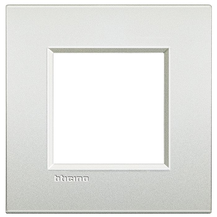 Рамка 1 пост BTicino LIVING LIGHT, белый жемчуг, LNC4802PR